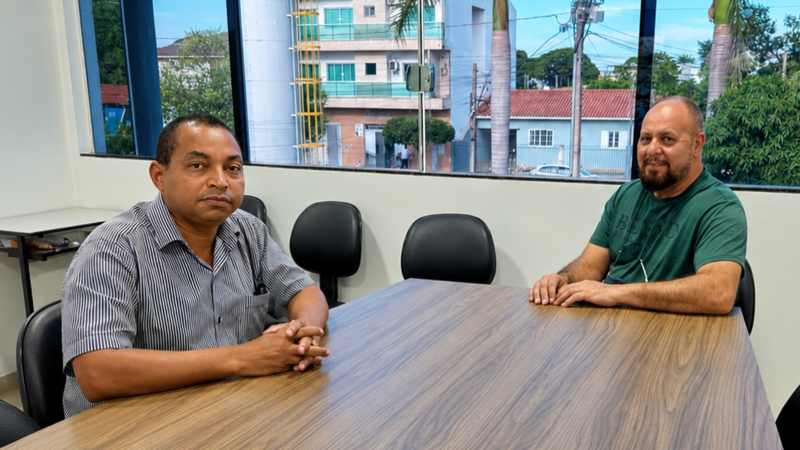 Comissão de Legislação e Justiça avança no debate de projetos sobre transparência ambiental, causa animal e auxílio-viagem.