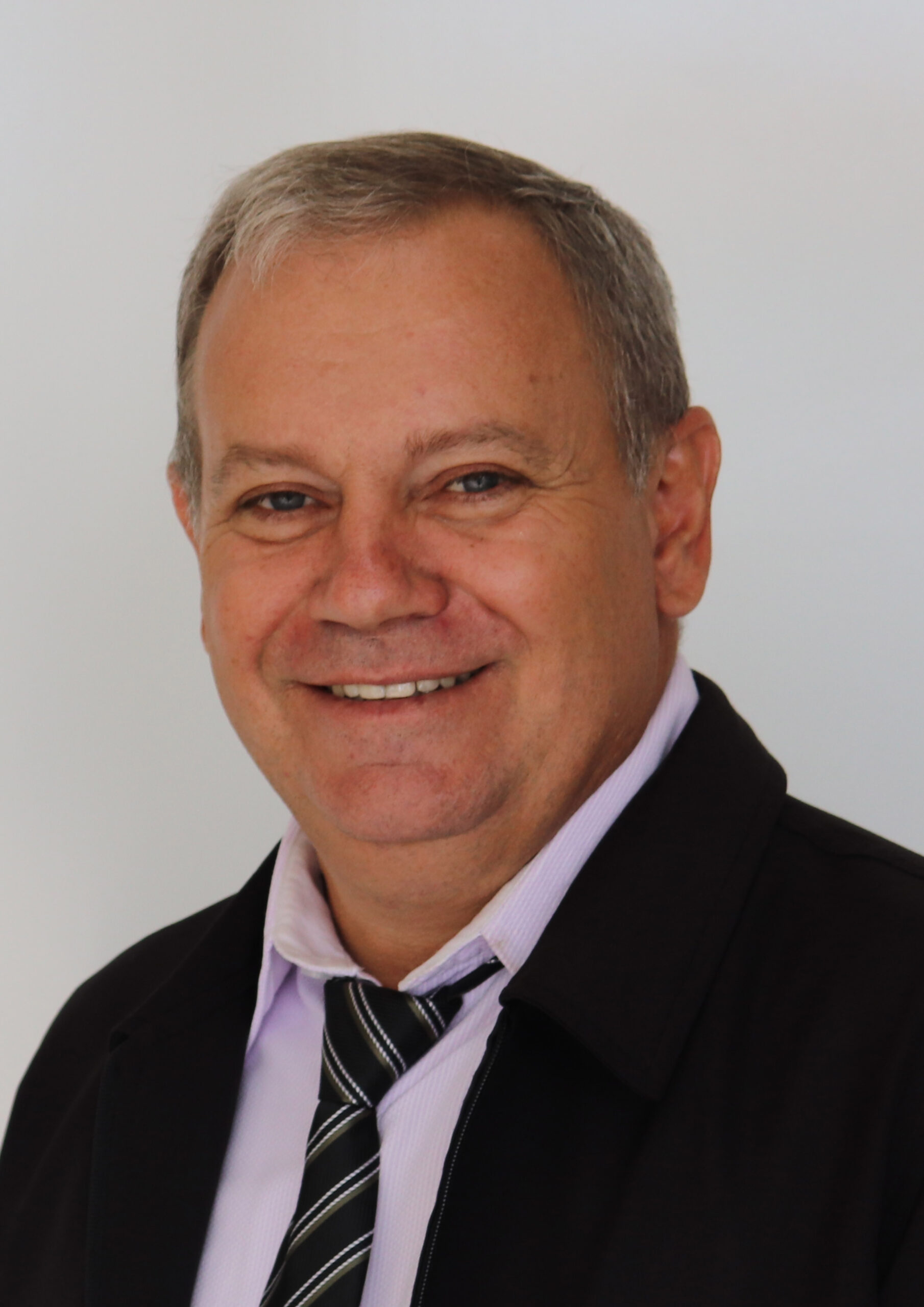 Dionizio Aparecido Viaro